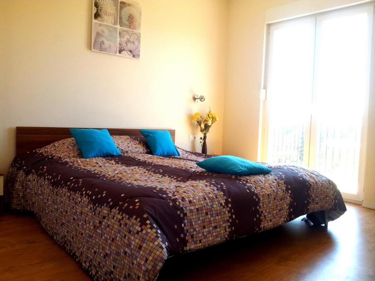 Apartment Maria - Comfortable Kaštela Kültér fotó