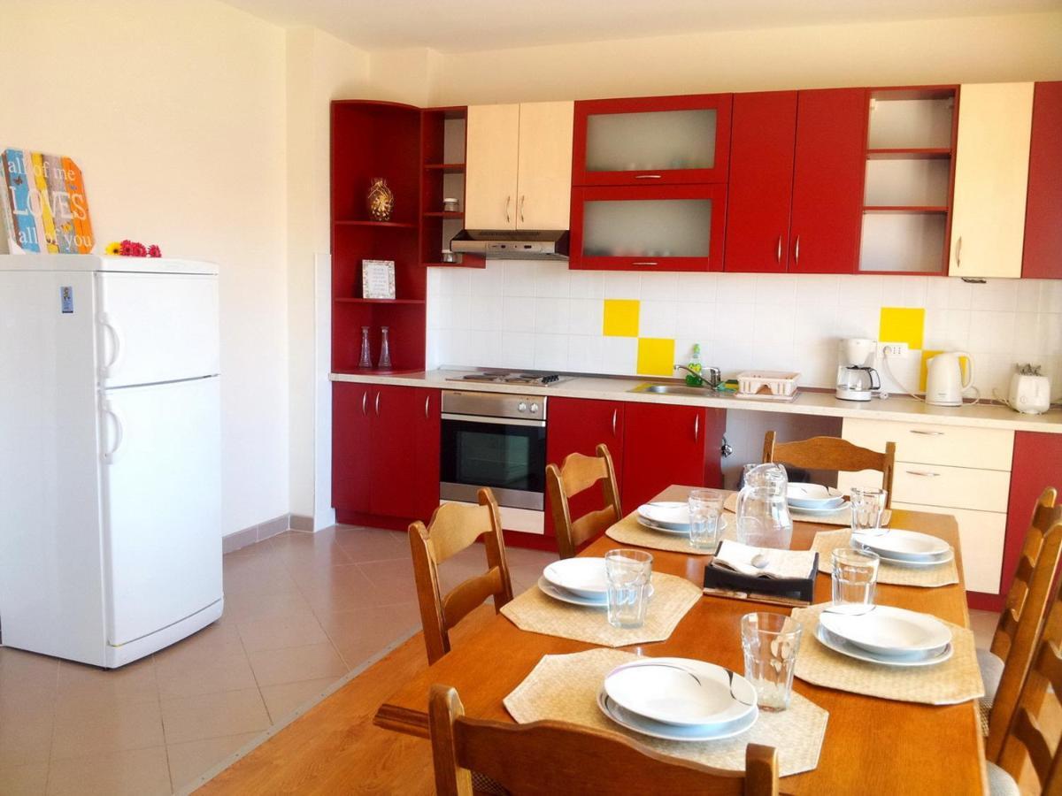 Apartment Maria - Comfortable Kaštela Kültér fotó